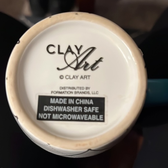 Clay Art “ The Queen of Everything” Travel Coffee Mug EUC - Picture 3 of 5